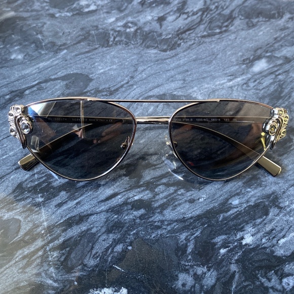 Versace Eyewear - Picture 1 of 4